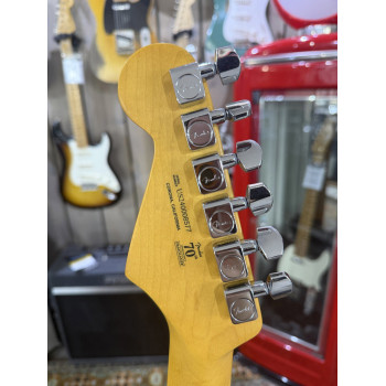 FENDER American Professional II Stratocaster touche Erable Anniversary 2-Color Sunburst - Stock B