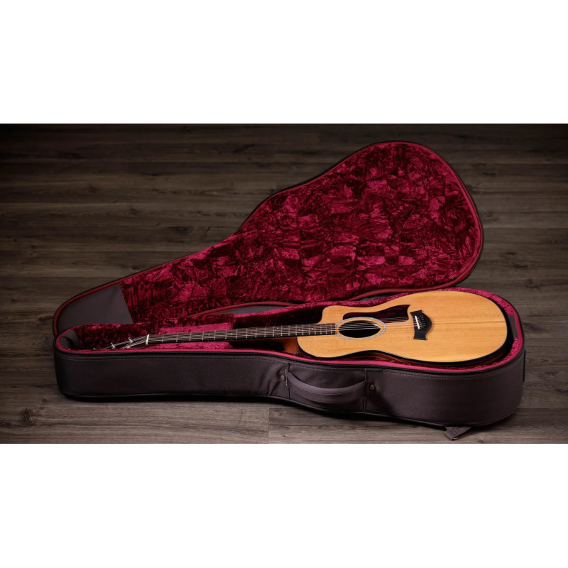 TAYLOR 214ce Plus