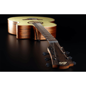 LAG T177JCE tramontane jumbo electro-acoustique