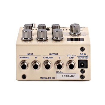 BOSS DD-200 digital delay avec 12 delay modes and midi