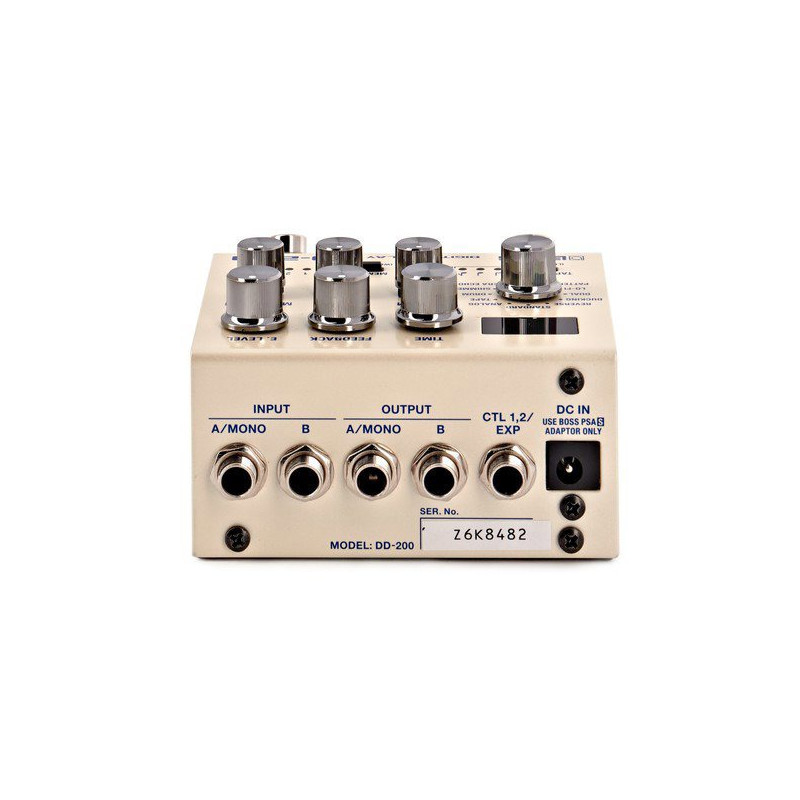 BOSS DD-200 digital delay avec 12 delay modes and midi