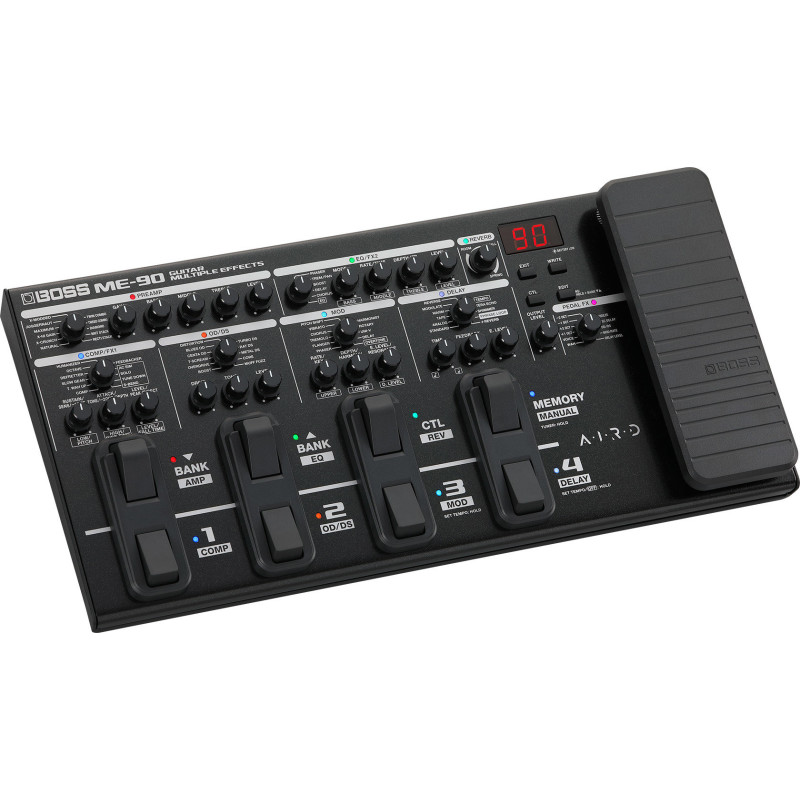 BOSS ME-90 hands-on guitar processor avec a compact design and premium boss amps and effects derived from the gt-1000