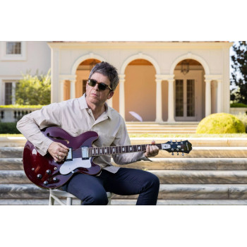 EPIPHONE Noel Gallagher Riviera Incl. Hard Case Dark Red Wine