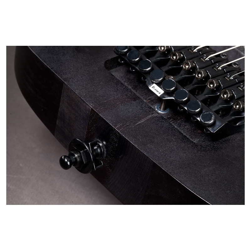 IBANEZ M8M Guitare electrique avec valise