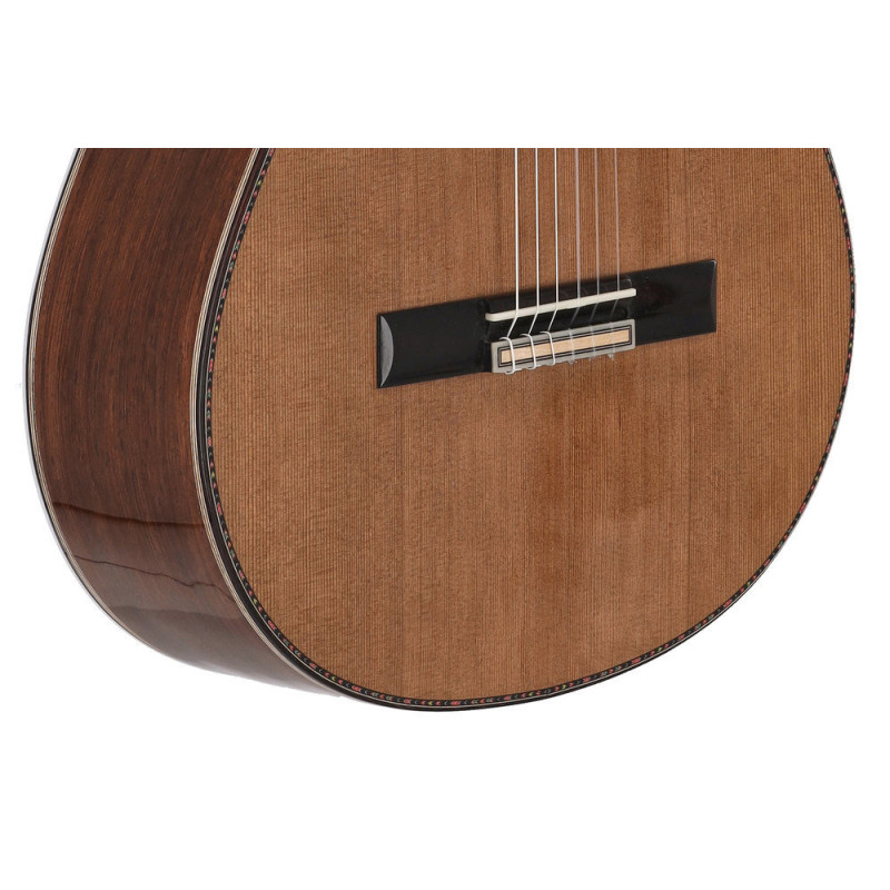 MANUEL RODRIGUEZ Guitares de maître Signature Legacy Guitare Maestro Manuel Rodriguez JUNIOR Manuel Rodriguez JR.