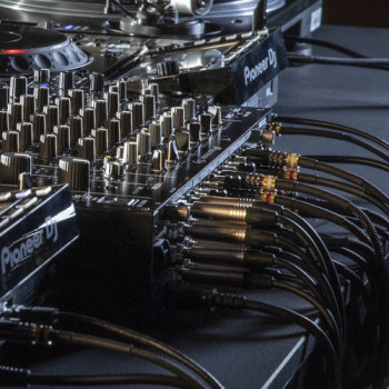 PIONEER DJ DJM-V10-LF 6 Channel Mixeur