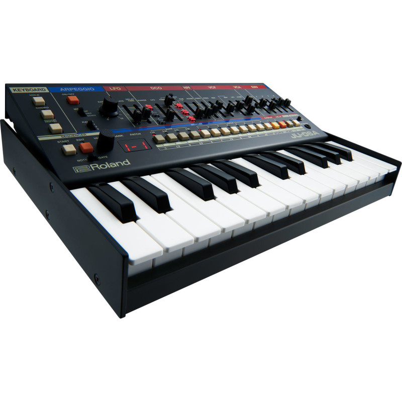 ROLAND JU-06A sound module