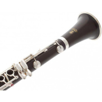 YAMAHA YCL 650 CLARINETTE SIB GRENADILLE cletage argente