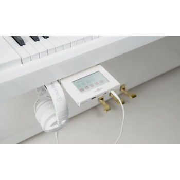 SCHIMMEL International F121 Tradition Blanc Laque Silent TWIN TONE