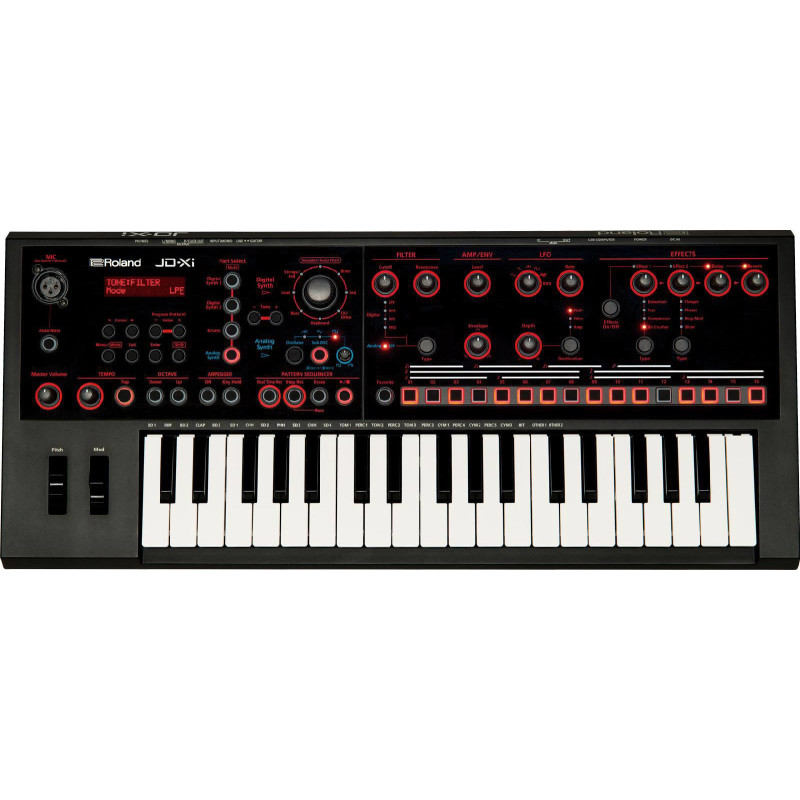 ROLAND JD-XI interactive analogue / digital crossover synth