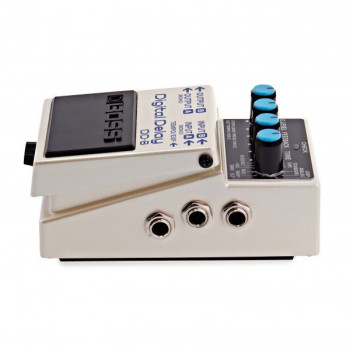 BOSS DD-8 advanced compact digital delay avec 11 delay modes