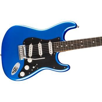 FENDER American Ultra II Stratocaster touche ebene Noble Blue