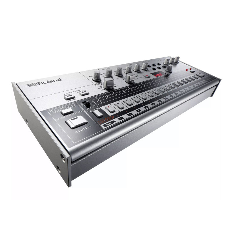 ROLAND TR-06 rhythm composer based on the illustrious tr-606