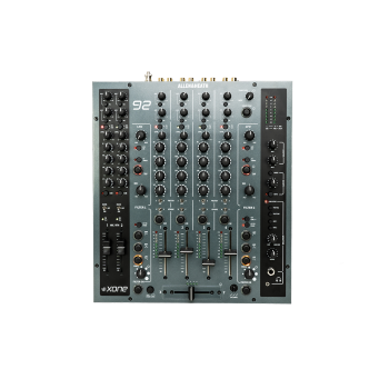 ALLEN & HEATH XONE-92-MK2 console dj 4 voies stéréo 2 aux 2 out stéréo