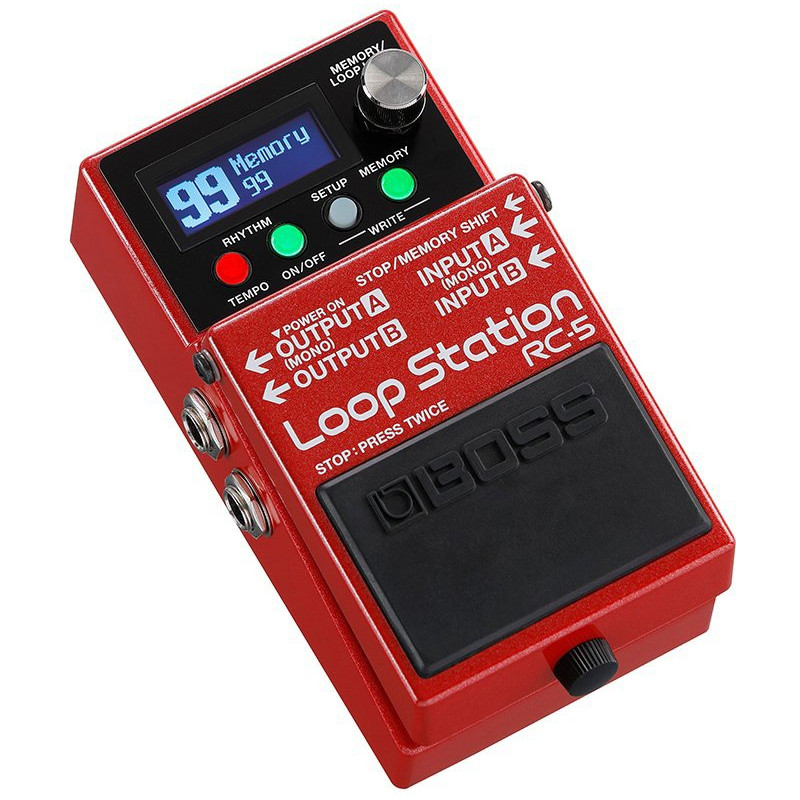 BOSS RC-5 compact loop station avec 32 bit processer on board effects drums & patterns