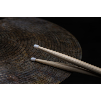 VIC FIRTH 5AN 5an american classic hickory