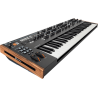 NOVATION SUMMIT synthétiseur summit