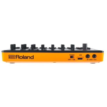 ROLAND T-8 aira compact beat machine