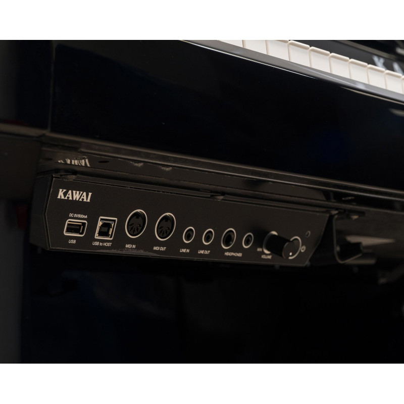 KAWAI K 200 ATX4 Noir Brillant accastillage silver (Chrome) 114cm Systeme Silencieux ATX4ATX4 GARANTI 5 ANS SUR SITE CLIENT
