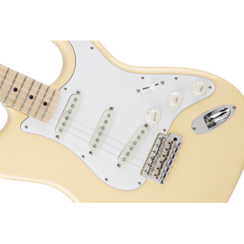 FENDER Yngwie Malmsteen Stratocaster Scalloped touche erable Vintage White